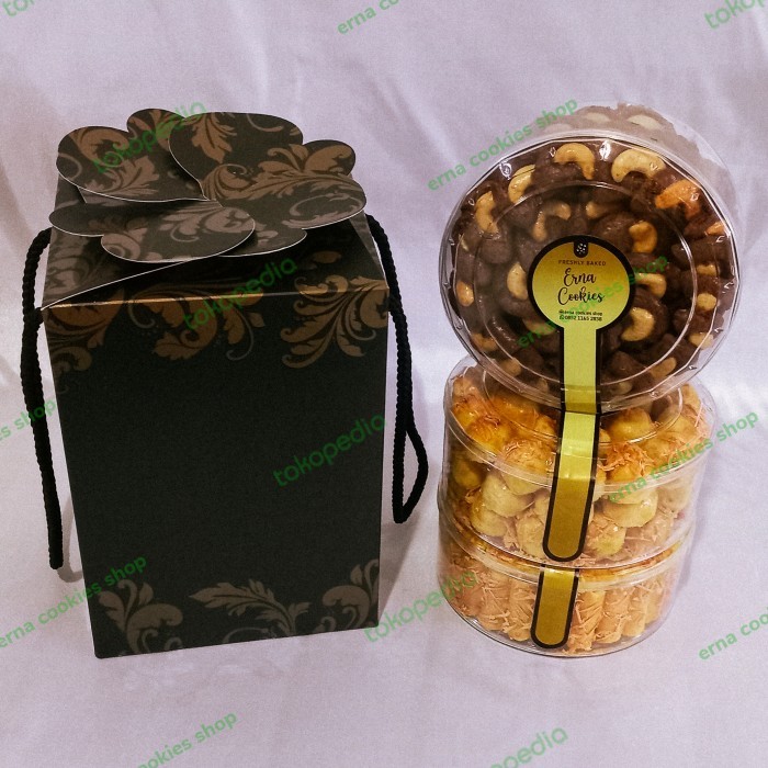 

Parcel Kue Lebaran Murah