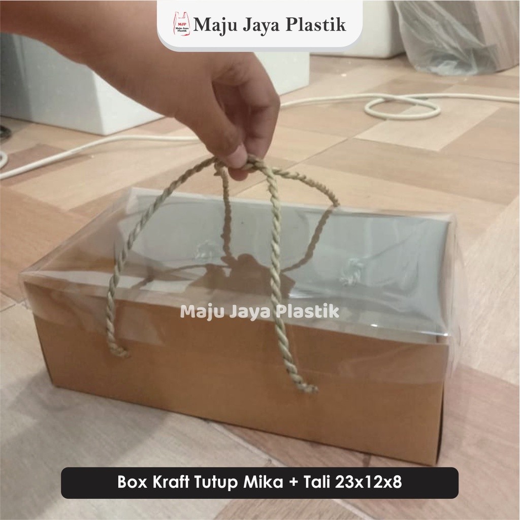 

Box Kraft Mika Tali 23X12X8 Kotak Mika Jinjing Box Natal Ulang Tahun Birthday Cake Puding Hampers