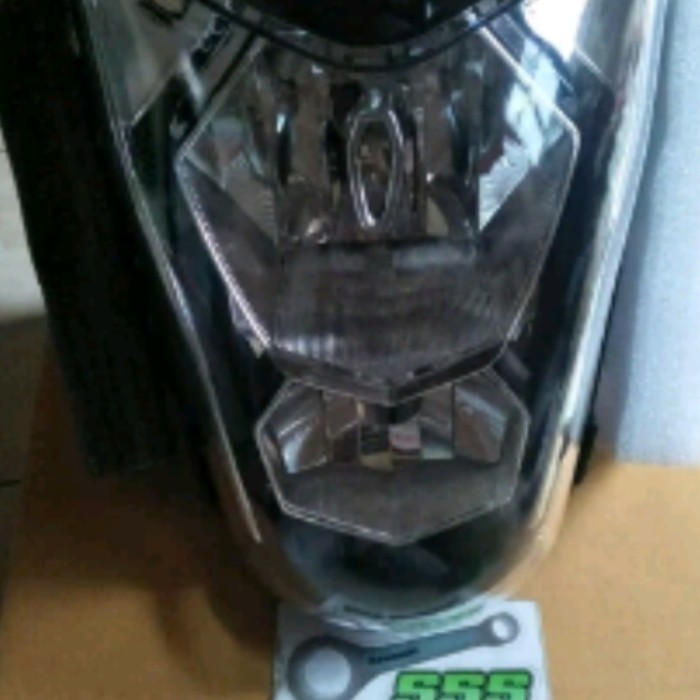 lampu depan er6