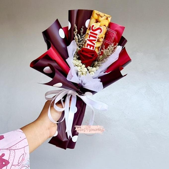 

(Ready Stock) Buket Coklat Valentine | Buket Coklat Murah | Buket Bun