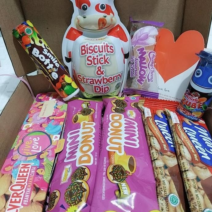 

Hampers Paket Hadiah Valentine / Ulang Tahun Coklat Utk Pacar / Teman