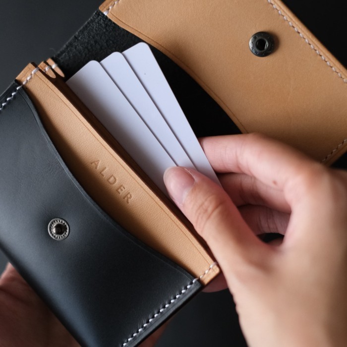 

BEBAS ONGKIR - ALDER - Signature Business Card Holder - Dompet Kartu - Kulit Asli