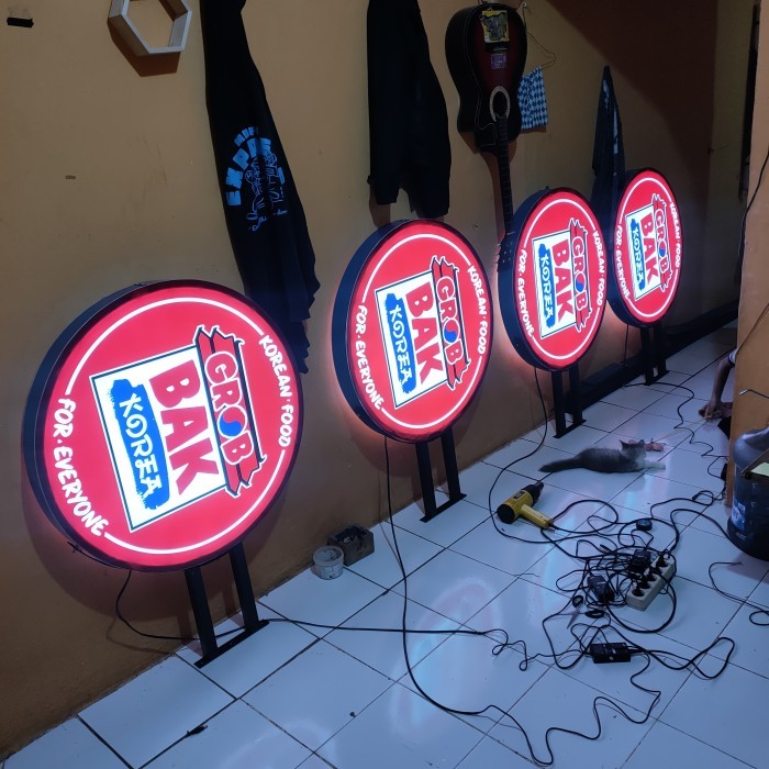 Neon Box Bulat 80Cm New