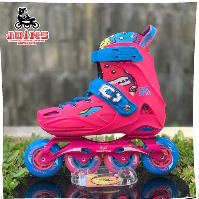 Sepatu Roda Anak Inline Skate Freestyle Z0 Pink