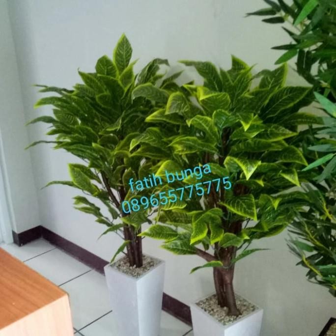 Pohon Luky Hijau/Bunga Plastik/Bunga Hias