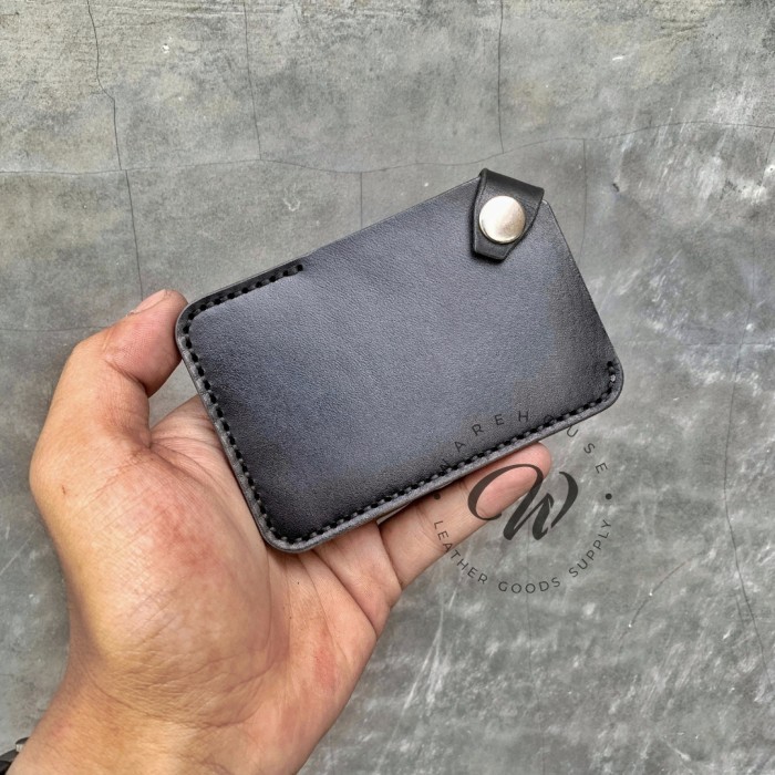 

Card holder unik minimalis dari kulit asli