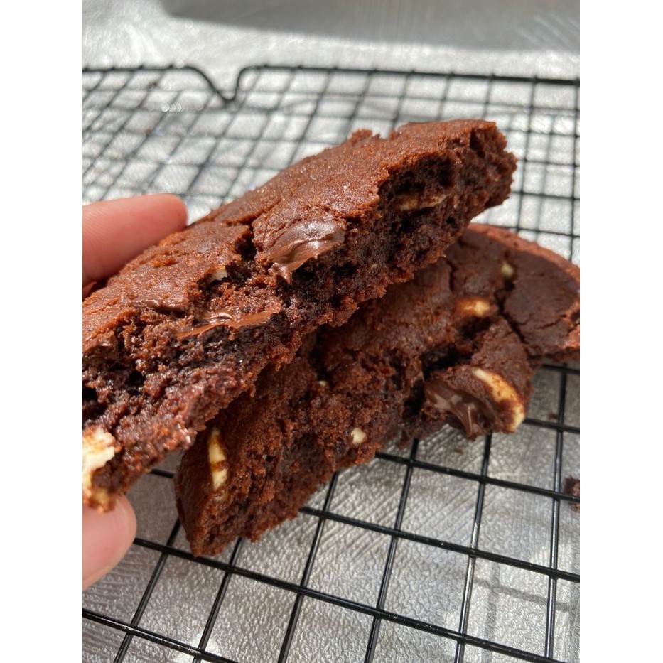 

Soft Baked Cookies Triple Trouble Chocolate