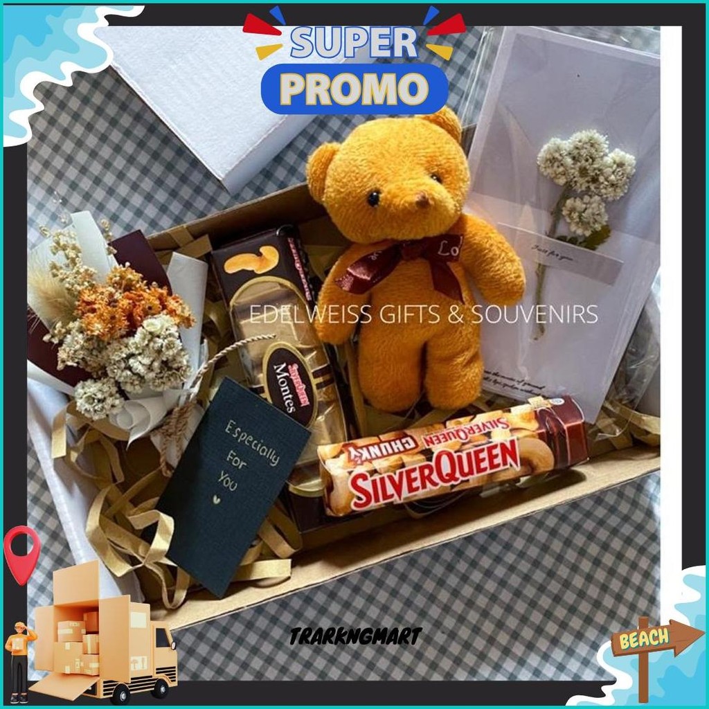 

Gift/ Favorite Set Gift Box / Birthday Giftbox / Birthday Hampers/ Hampers Ulang Tahun Original Produk