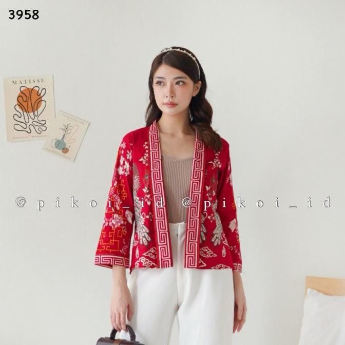 Outer Batik Kuning Pastel / Bolero Wanita Batik Modern / Blazer Batik