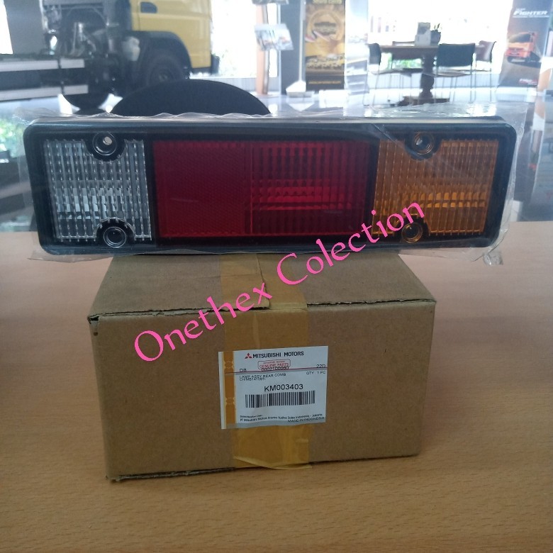 Lampu belakang Kanan L300 Original Mitsubishi