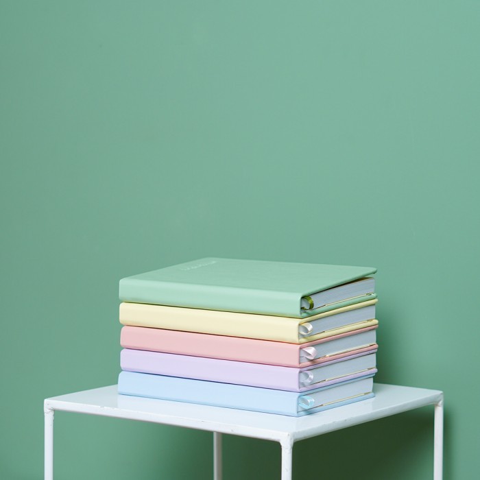 

Ready Thre Design Insight Planner / Agenda Tahunan Undated