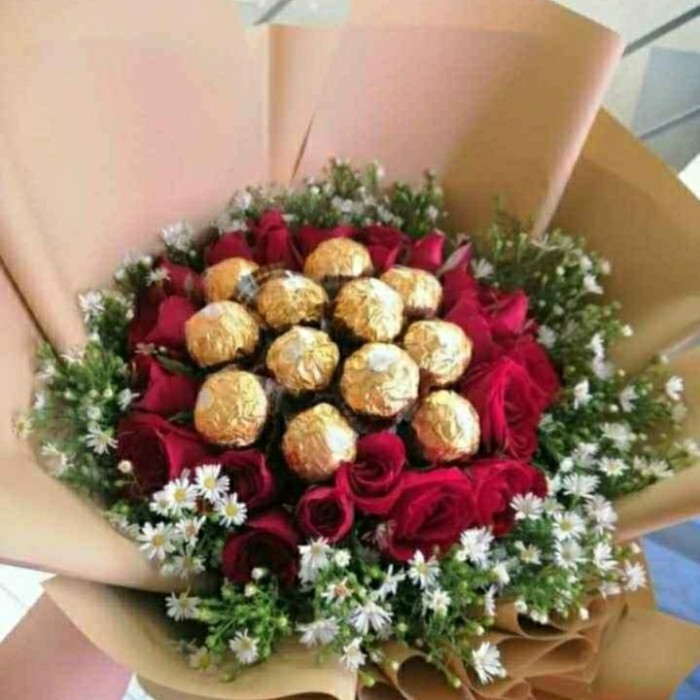 

HADIAH KADO ULANG TAHUN WISUDA VALENTINE BUKET COKELAT FERRERO ROCHER
