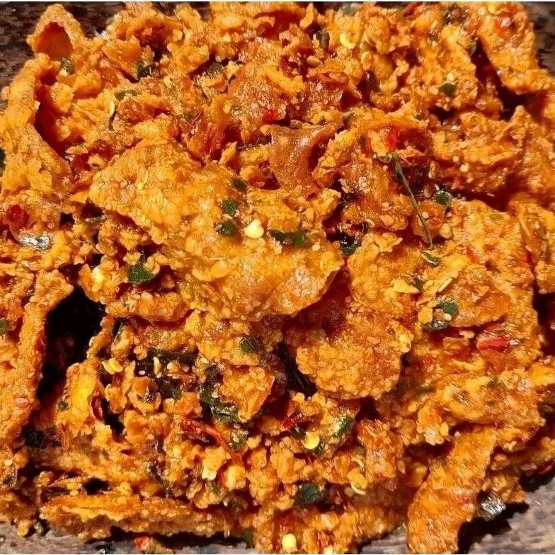 

10.10 Promo Keripik Kulit Ayam Crispy Pedas Daun Jeruk Isi 500Grm Premium