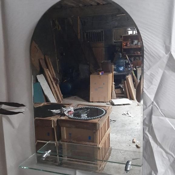 Cern Kamar Mandi/Kaca Oval