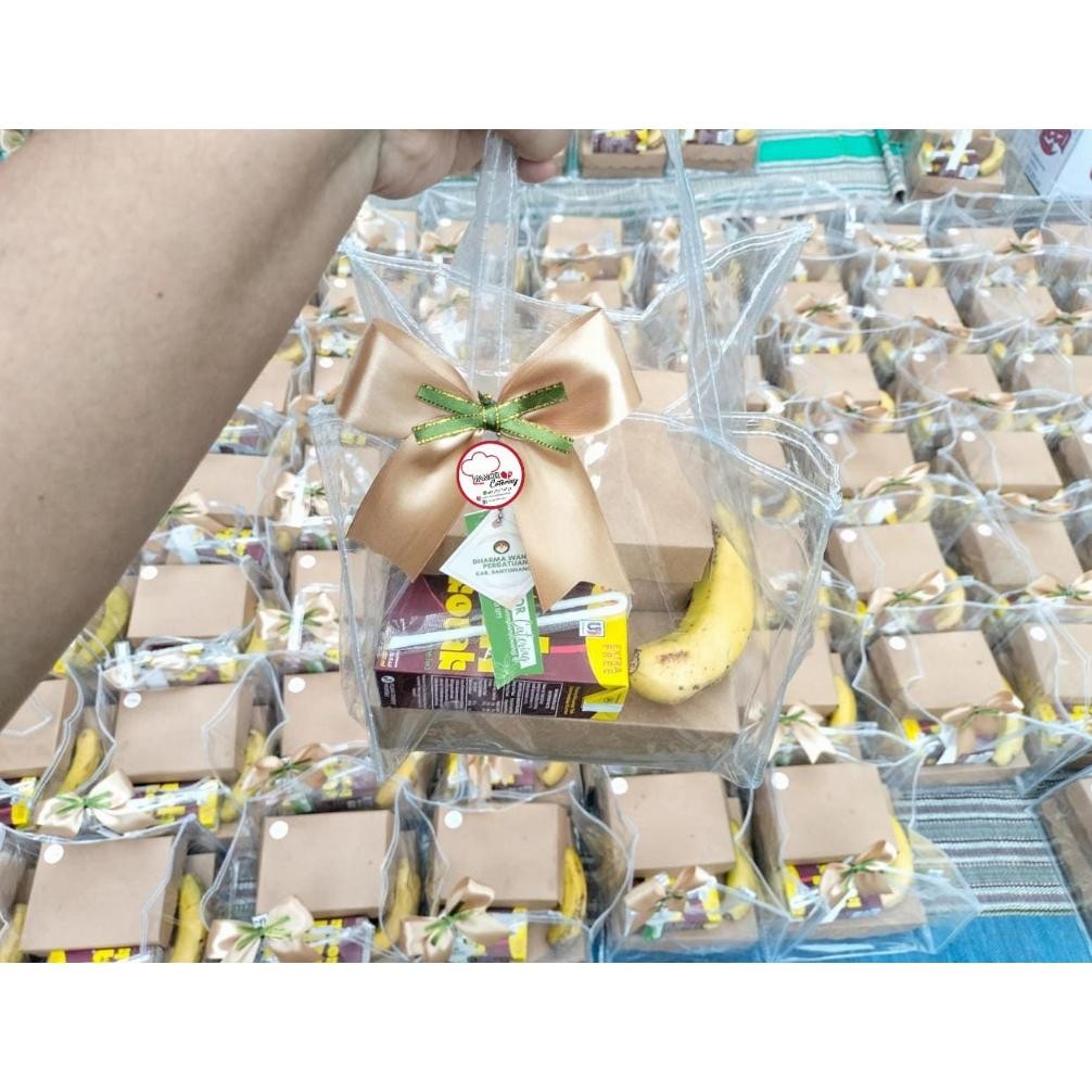 

SPECIAL 1LUSIN Tas Mika Uk 23x23x23 Nasi Box Hajatan Berkat gjk-25