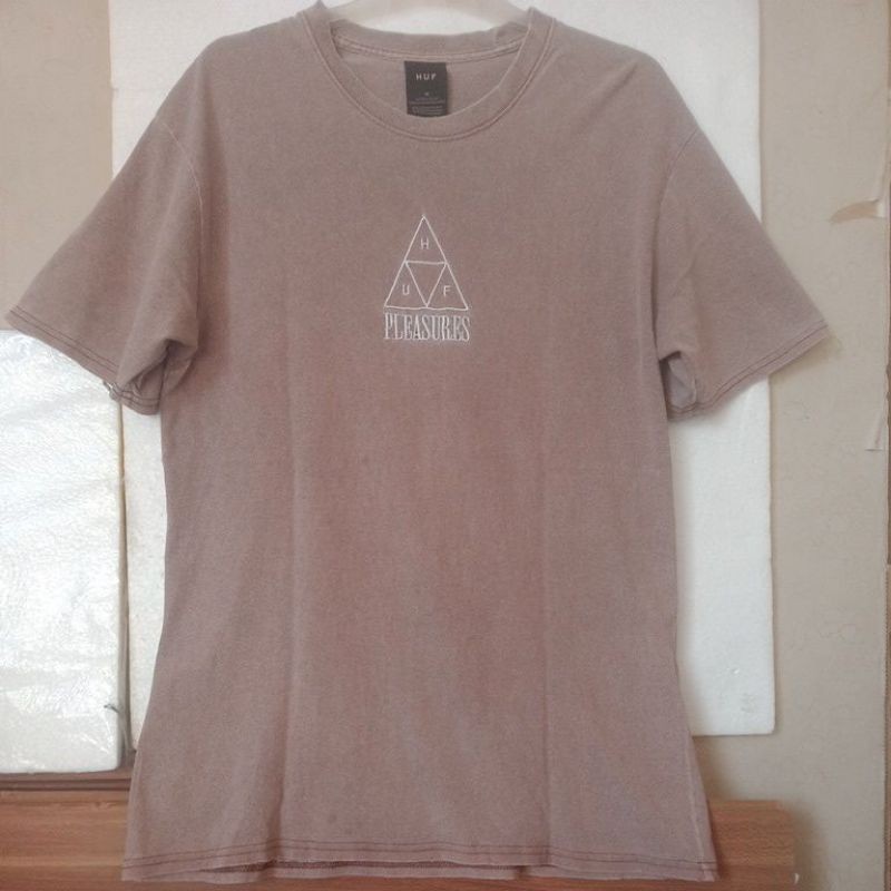 HUF X PLEASURES t shirt size M fit L SECOND ORIGINAL