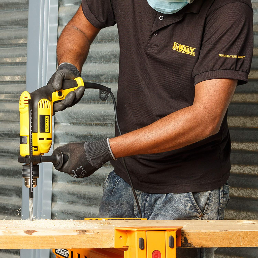 READY Bor Impact Listrik / Impact Drill 650W 13mm Dewalt DWD024