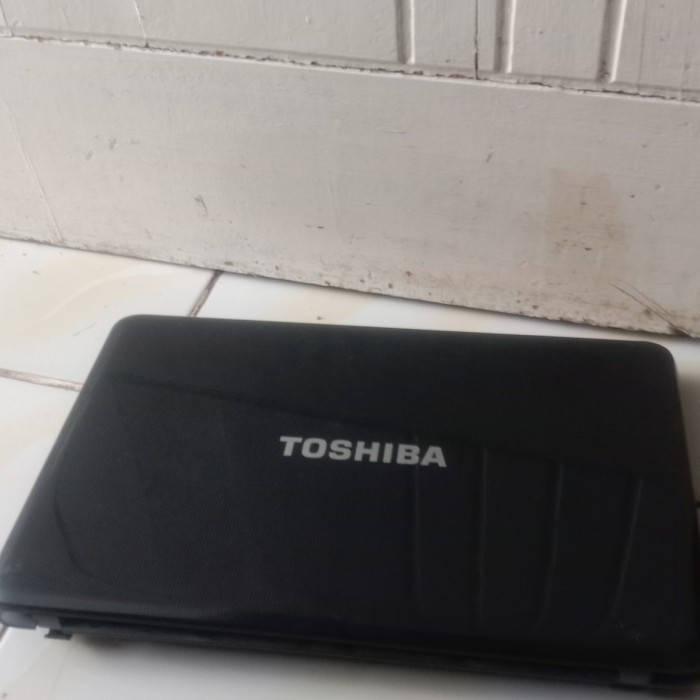 KESING LAPTOP TOSHIBA C850
