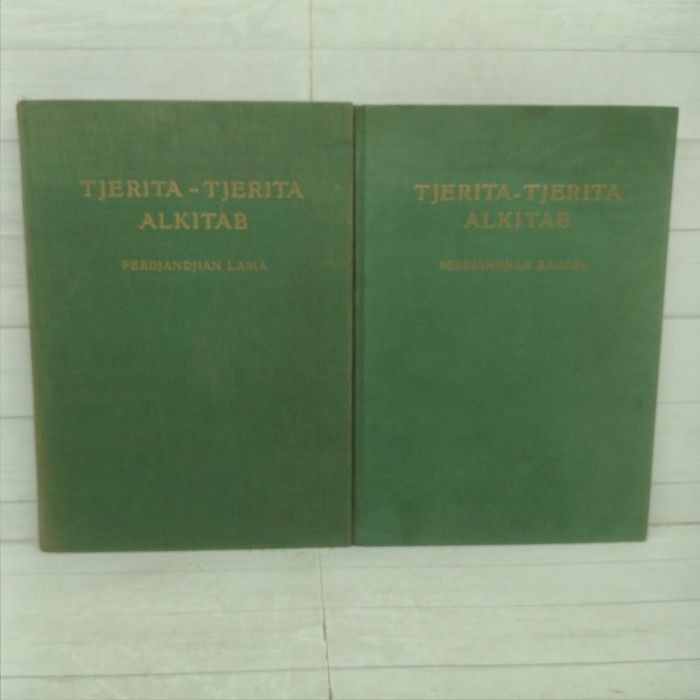 Buku Tjerita Tjerita Alkitab Perdjanjian lama Dan Perdjandjian Baharu Buku Hardcover