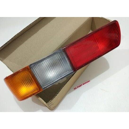 lampu belakang suzuki futura minibus.