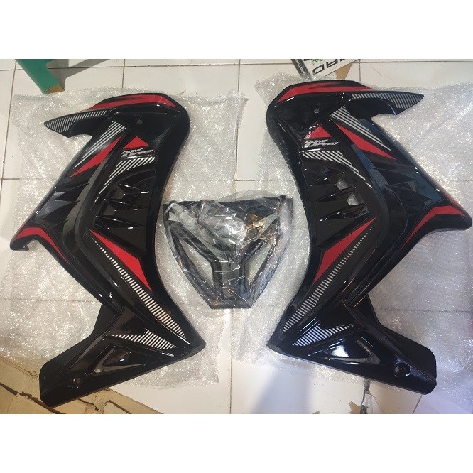 Grosir Half Fairing Cb150R Lama / Old Hitam List Merah