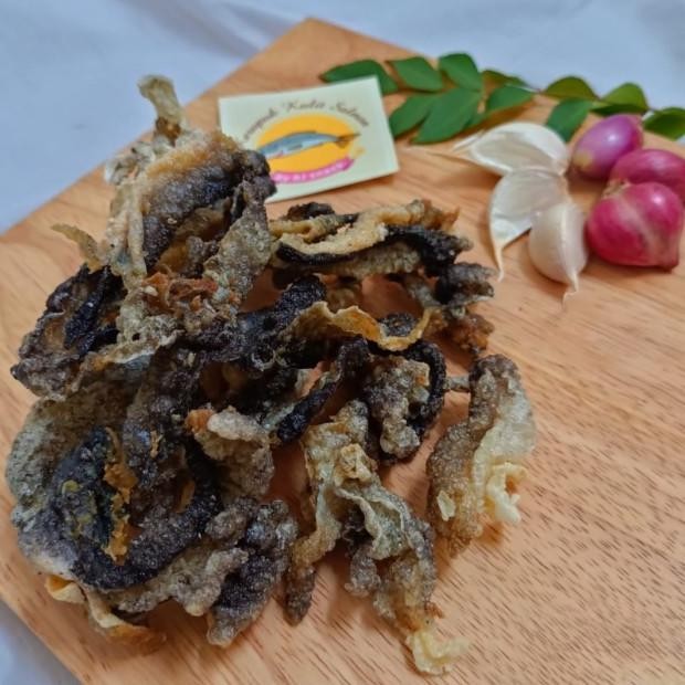 

Keripik Kulit Ikan Salmon Rasa Toples 175Gr Celan Enak