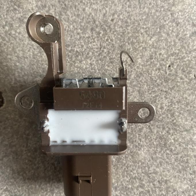 Ic Altenator Regulator Innova Fortuner Hilux Sienta Yaris Vios  Ready