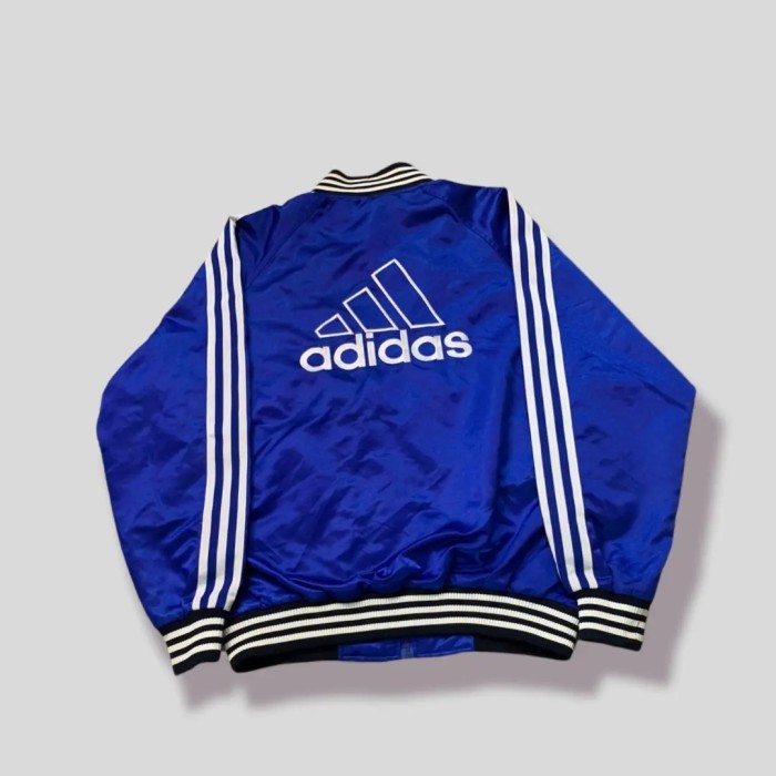 VARSITY ADIDAS BIG LOGO VINTAGE