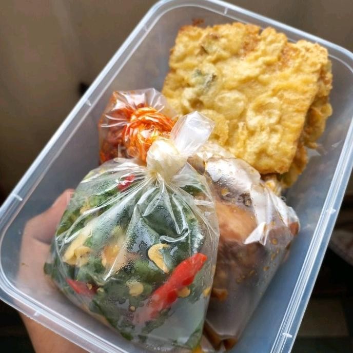 

Catering Harian / Mingguan / Bulanan Tanpa Nasi 1 Pax Ramalia Catering