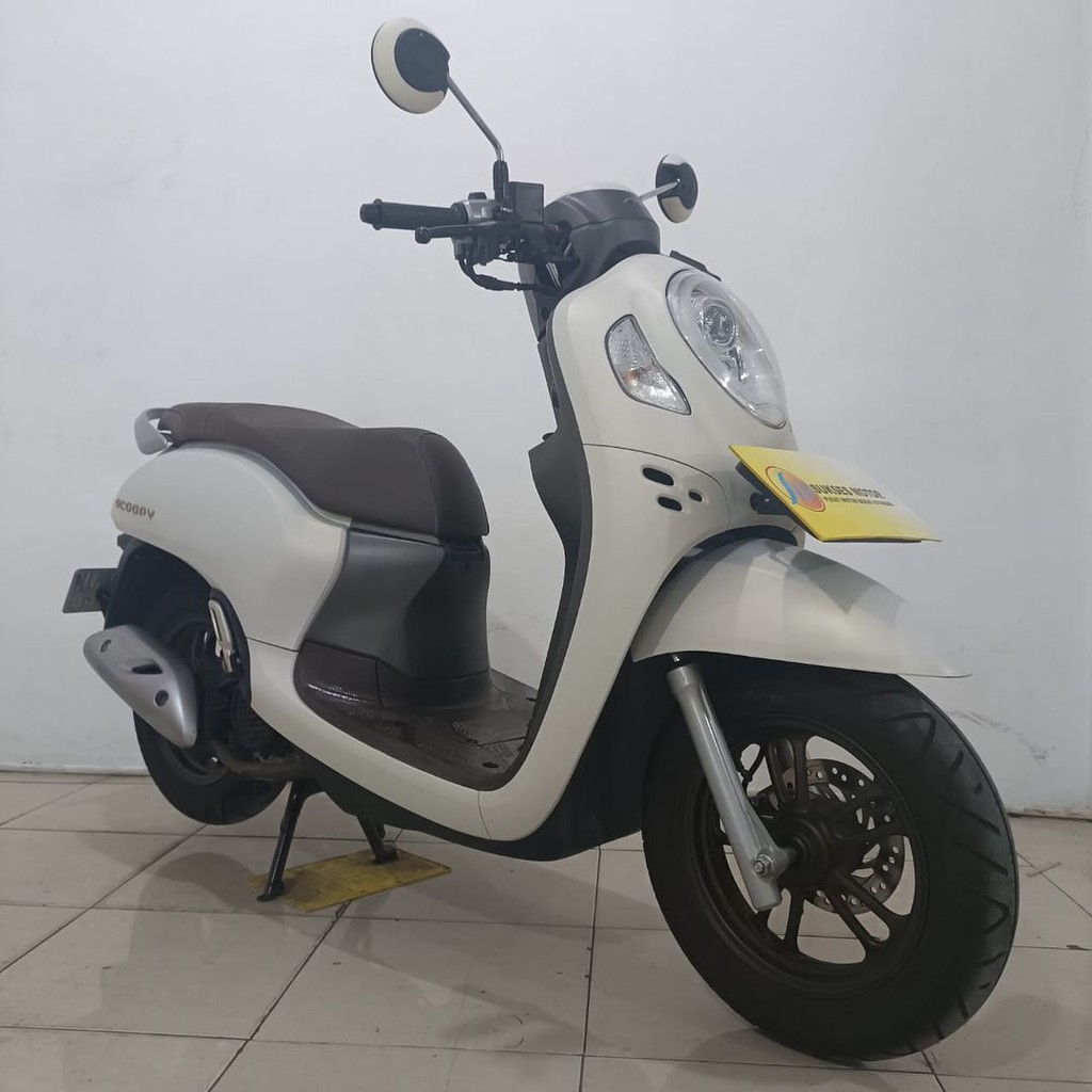 READY MOTOR SCOOPY BEKAS THN 2023