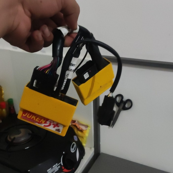 {Bekas} ecu brt juken 5 plus Vario 150 Old Murah