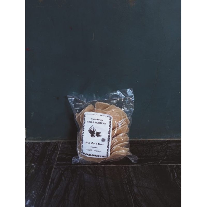 

KRUPUK BAWANG ENAK DAN RENYAH DIBUAT TANPA BAHAN PENGAWET DAN KIMIA ASLI BAHAN ALAMI