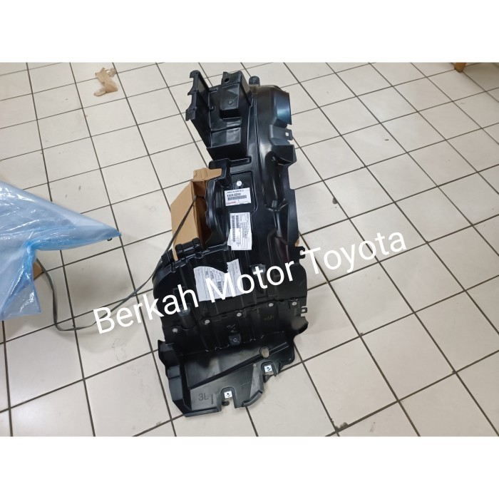 LINER FENDER SPAKBOR DEPAN AVANZA VELOZ 2016 2017 2018 2019 2020 2021