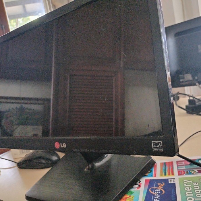 

Beli - Monitor + Komputer Preloved