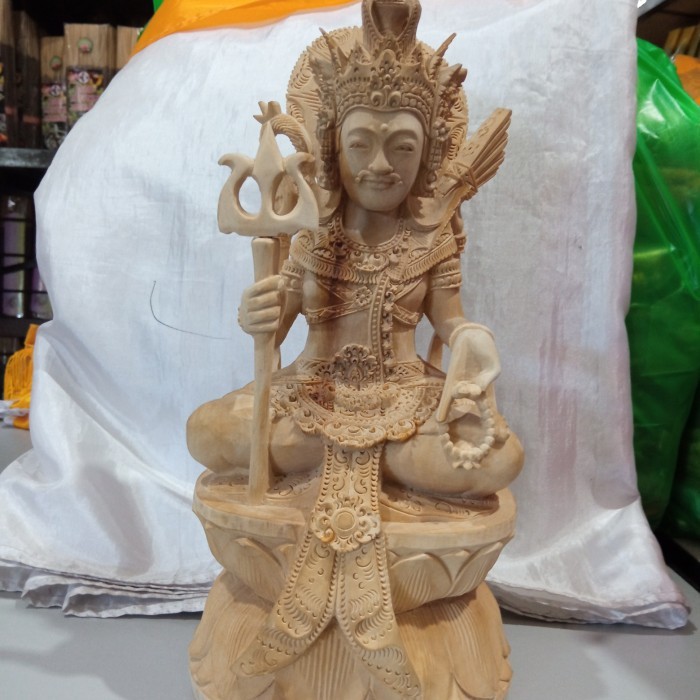 ] Patung Dewa Siwa Bahan kayu cendana