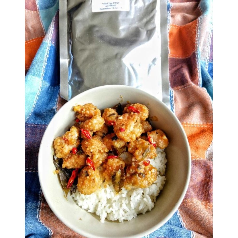 

Ed Egg Sauce Lengkap Daun Kari Halal Mui