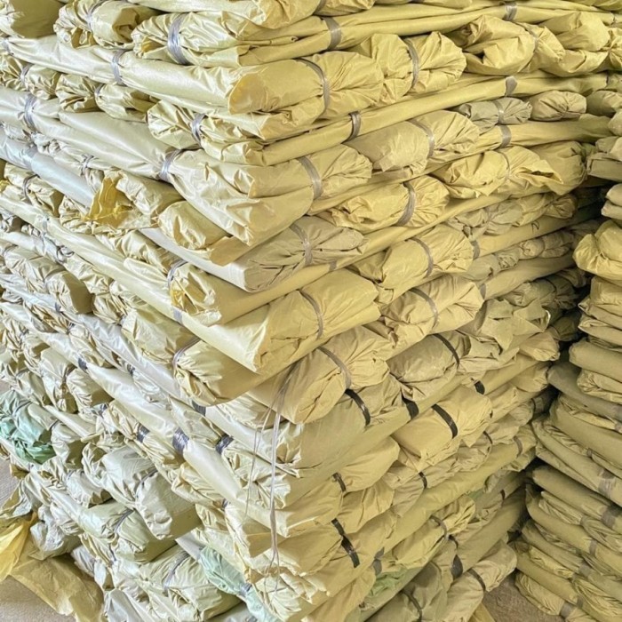 

Plastik Cor Hijau Butek