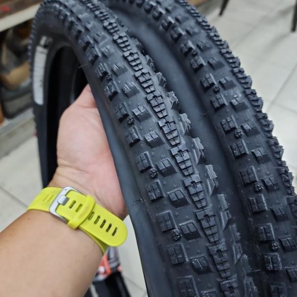 Ban Luar Maxxis 26 X 225 Crossmark Ii Wire 26 X 2.25 Cross Max Ii