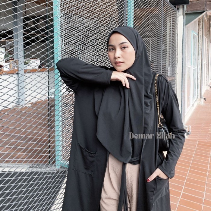 Demar Hijab - Gamila (Hijab Cardigan Instan Jersey Super Premium)