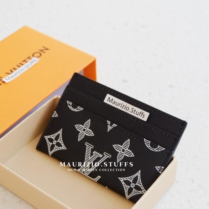 

TERMURAH - Card Holder L V Monogram Black Tempat Kartu Pria Hitam Vu*t**n Lo**s
