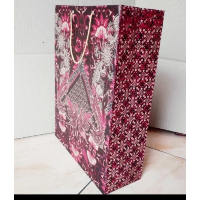 

Paper Bag BatIk Kiky Jumbo (1PAK)