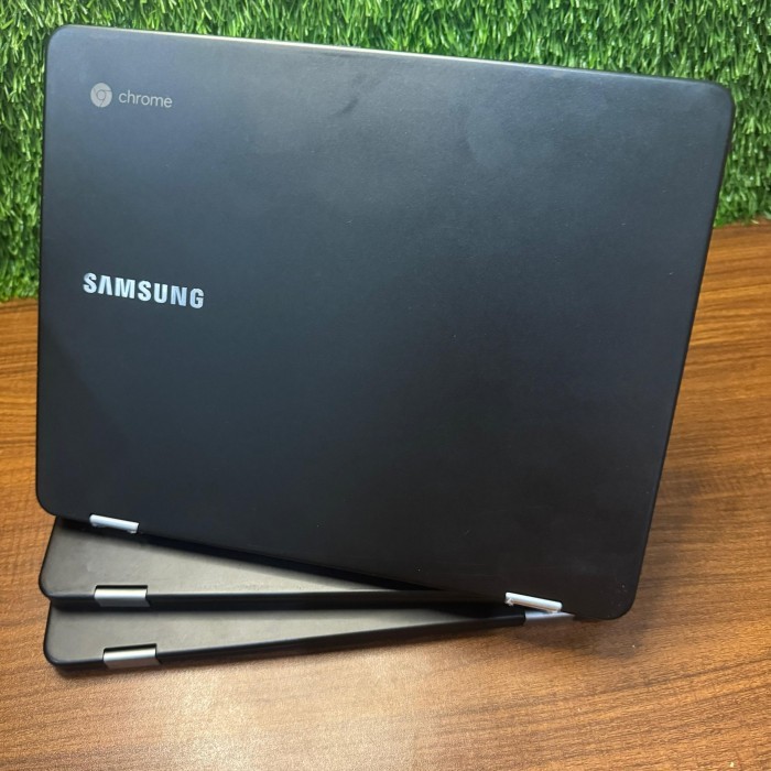 TERBAIKKK Laptop Chromebook Samsung Pro XE510C25 Core M3-6Y30 Ram 4GB SSD 32GB Touchscreen