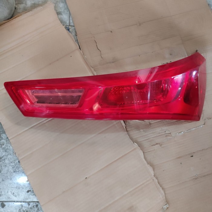 stoplamp lampu belakang wuling almaz original