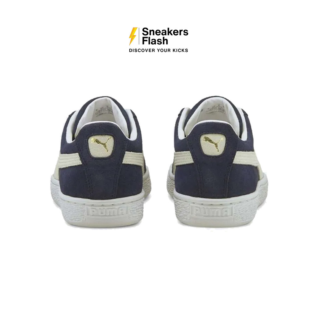 PUMA Suede Classic Xxi Peacoat Navy White Sepatu Sneakers Pria - 37491504 - Size 46