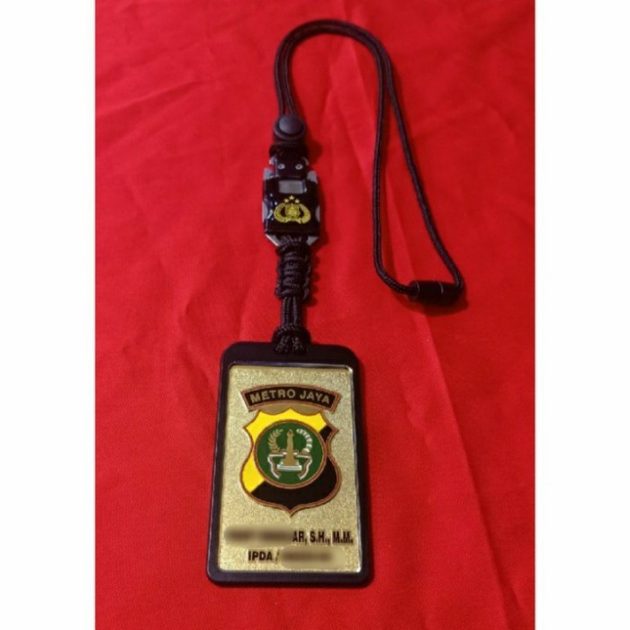 

lencana id polda metro jaya