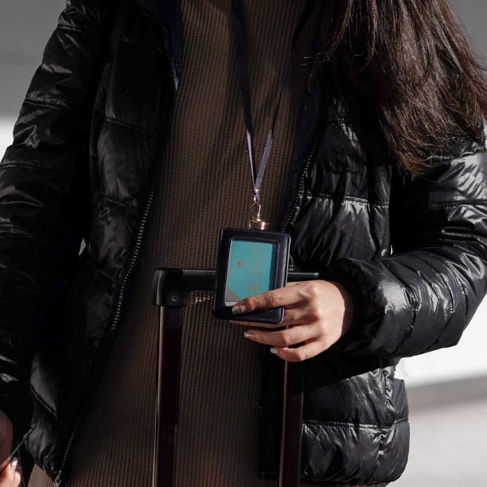 

ID Card Holder Kulit Lanyard Kulit Name Tag Kulit Hustle Hog Black