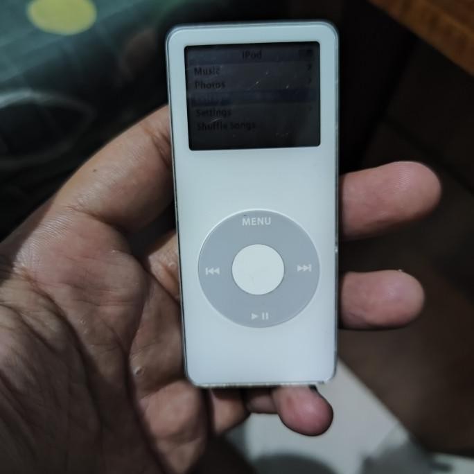 APPLE IPOD NANO GEN 1 4GB NORMAL 1911T
