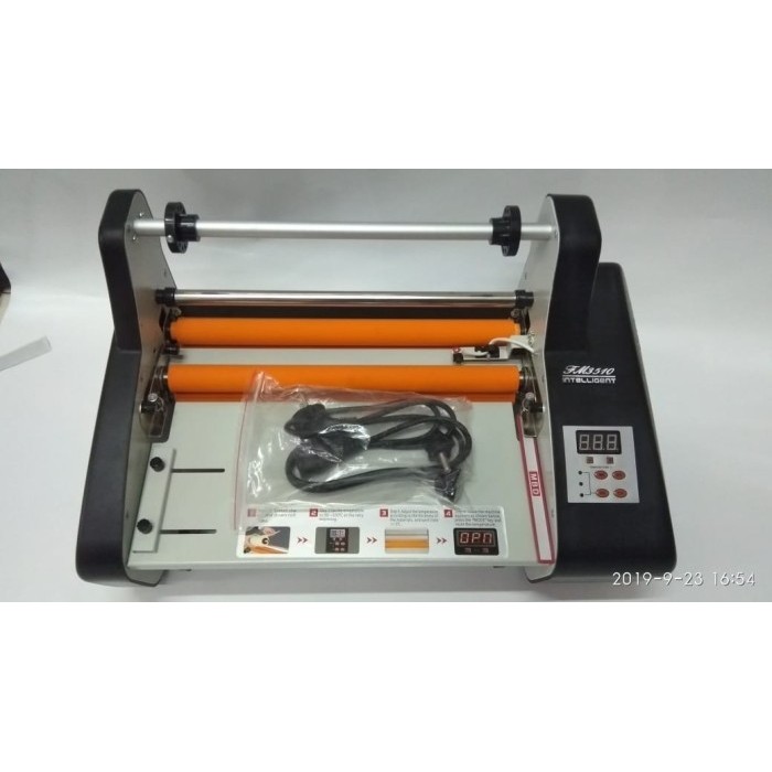 Mesin laminating roll