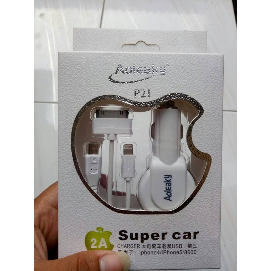 charger atau casan hp dimobil