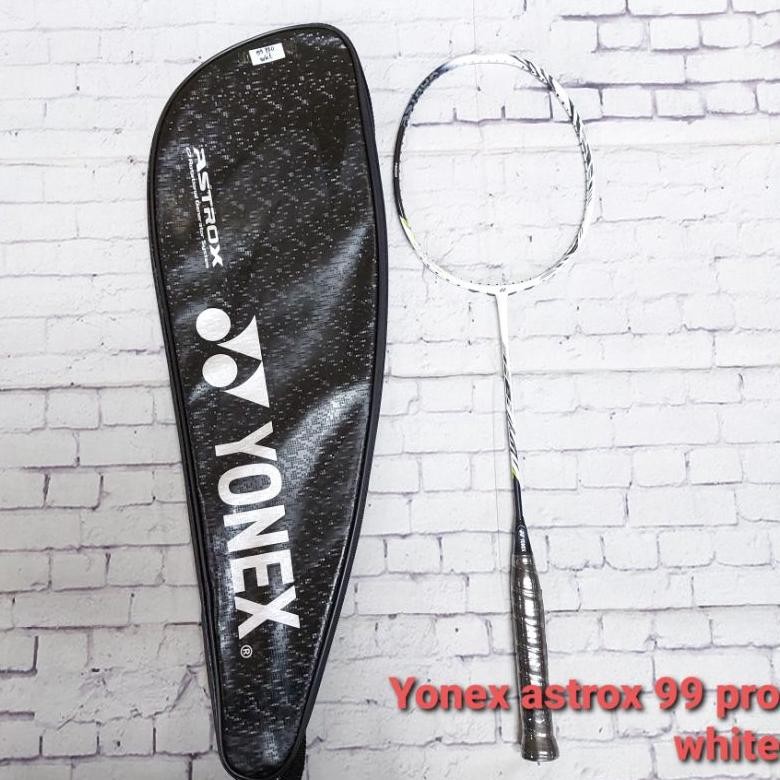 Raket Badminton yonex astrox 99 pro